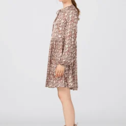 HALLHUBER Robe de jour Prix Refroidis robes col rond femme 7 HALLHUBER Robe de jour Prix Refroidis robes col rond femme -France Hallhuber Soldes Boutique 099b59094c1442f28302707002196494