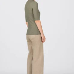 HALLHUBER BASIC-RIPP MIT TURTLENECK - T-shirt basique Prix Gelé t-shirts et tops col rond femme -France Hallhuber Soldes Boutique 33859bfd57a448818030ed18c0d9bf5a