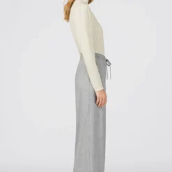 HALLHUBER Prix Imbattable MIT PUFF - T-shirt à manches longues t-shirts et tops col officier femme 7 HALLHUBER Prix Imbattable MIT PUFF - T-shirt à manches longues t-shirts et tops col officier femme -France Hallhuber Soldes Boutique 4b0e5a7704304d198e089ef8400625b9