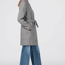 Faible Prix HALLHUBER AUS RECYCELTER MIT TURTLENECK - Manteau court manteaux col officier femme -France Hallhuber Soldes Boutique 4b4bd617334c441b81c60724a86b1fa9