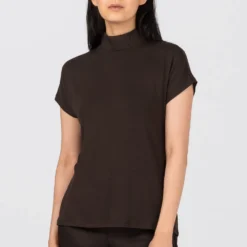 Qualité garantie 100% HALLHUBER T-shirt basique t-shirts et tops col officier femme