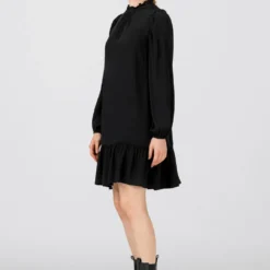 HALLHUBER Prix Discount MIT RÜSCHENKRAGEN - Robe de jour robes col officier femme -France Hallhuber Soldes Boutique 7c8b095b079b4b47ba3e8388c34d4176