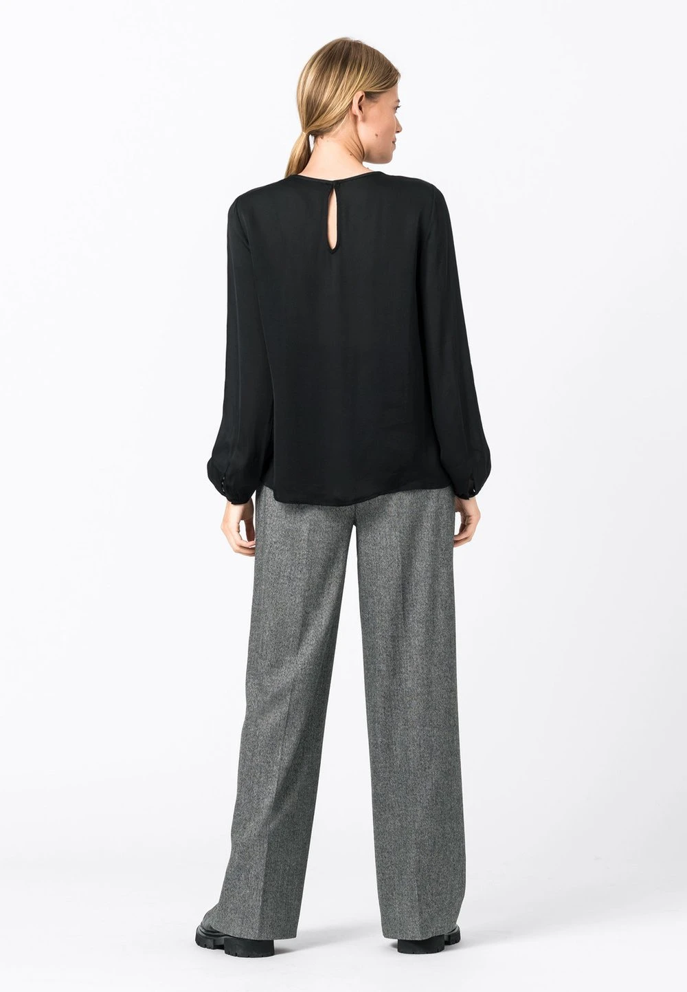 HALLHUBER Prix Malin Blouse t-shirts et tops col rond femme 2 HALLHUBER Prix Malin Blouse t-shirts et tops col rond femme – Image 2