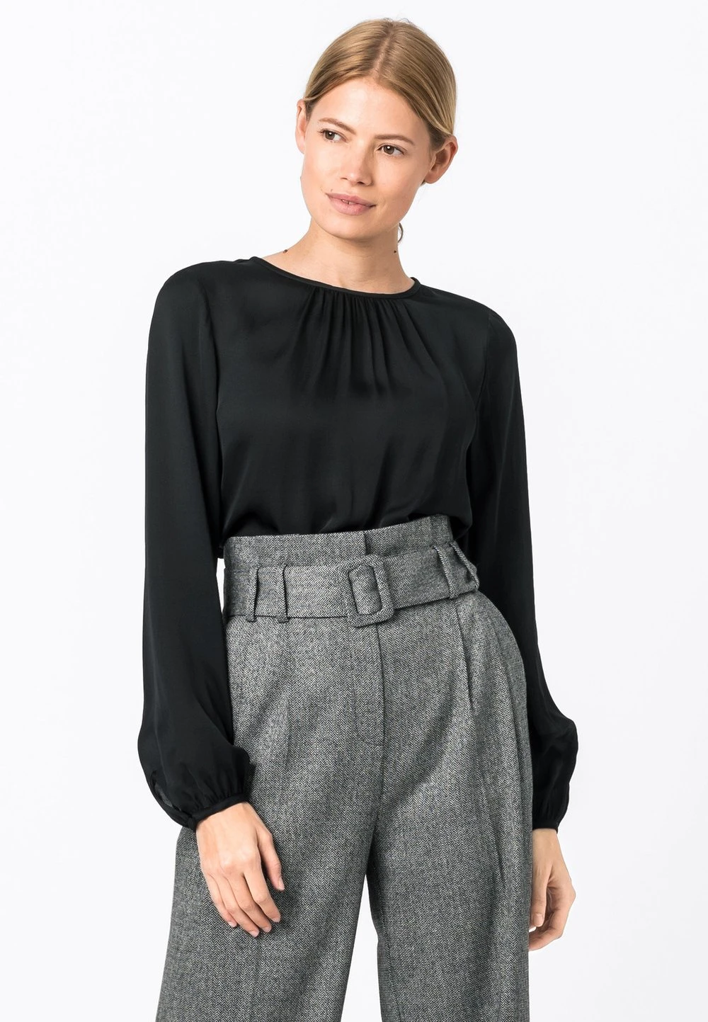 HALLHUBER Prix Malin Blouse t-shirts et tops col rond femme 1 HALLHUBER Prix Malin Blouse t-shirts et tops col rond femme