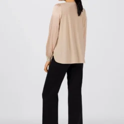 HALLHUBER Prix Légers MIT STRICKBLENDEN - T-shirt à manches longues chemises et blouses col rond femme -France Hallhuber Soldes Boutique b369da439c994bdf9b4411238dd34afa