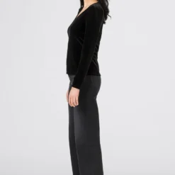 Réduction HALLHUBER T-shirt à manches longues t-shirts et tops encolure large ronde femme 7 Réduction HALLHUBER T-shirt à manches longues t-shirts et tops encolure large ronde femme -France Hallhuber Soldes Boutique ba1ca82b825d4881be1b0ec1a3187ac3