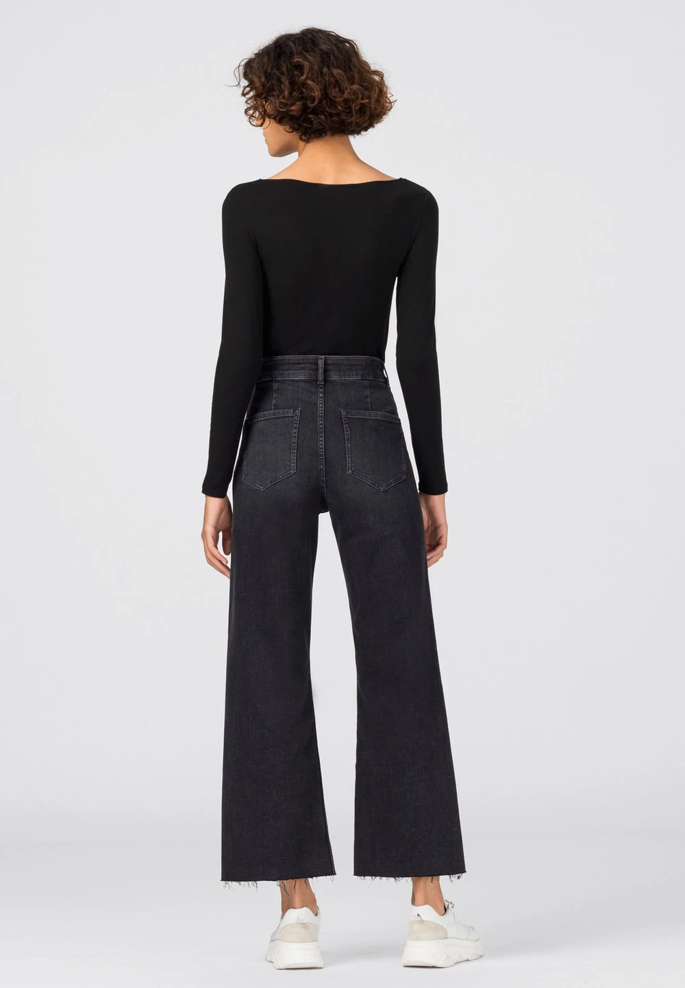 Produit de première qualité HALLHUBER T-shirt à manches longues t-shirts et tops col en v profond femme 2 Produit de première qualité HALLHUBER T-shirt à manches longues t-shirts et tops col en v profond femme – Image 2