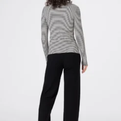 HALLHUBER Prix Réduit LONGSLEEVE - T-shirt à manches longues t-shirts et tops col en v femme 8 HALLHUBER Prix Réduit LONGSLEEVE - T-shirt à manches longues t-shirts et tops col en v femme -France Hallhuber Soldes Boutique db55453b0a6c4da1b9831a8d1a96598a