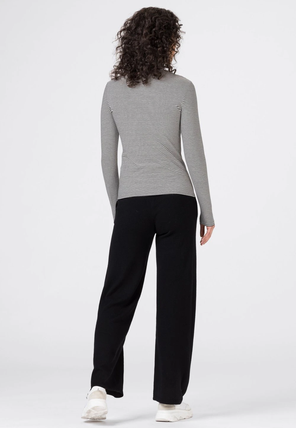 HALLHUBER Prix Réduit LONGSLEEVE - T-shirt à manches longues t-shirts et tops col en v femme 3 HALLHUBER Prix Réduit LONGSLEEVE - T-shirt à manches longues t-shirts et tops col en v femme – Image 3