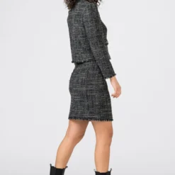 HALLHUBER CROPPED MIT METALLKNÖPFEN - Blazer Prix De Rêve vestes col officier femme -France Hallhuber Soldes Boutique f27b3eb1595e47ec8e201741e49ff399