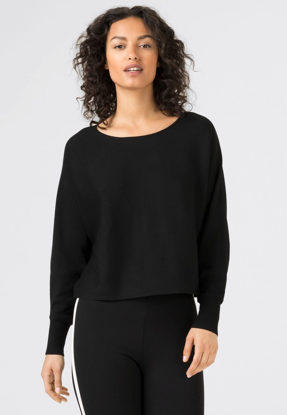 Prix Allégé HALLHUBER MIT FLEDERMAUSÄRMELN - Pullover pulls et gilets col rond femme 1 Prix Allégé HALLHUBER MIT FLEDERMAUSÄRMELN - Pullover pulls et gilets col rond femme